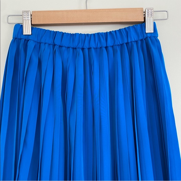 Kate Spade Saturday blue pleated skater mini skirt - Picture 4 of 9